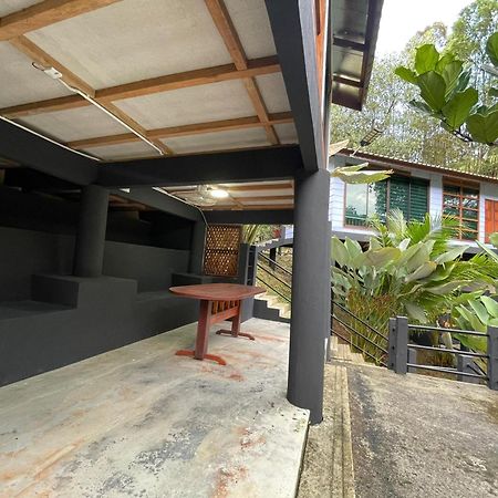 Dr Dusun Hotel Hulu Langat Exterior photo