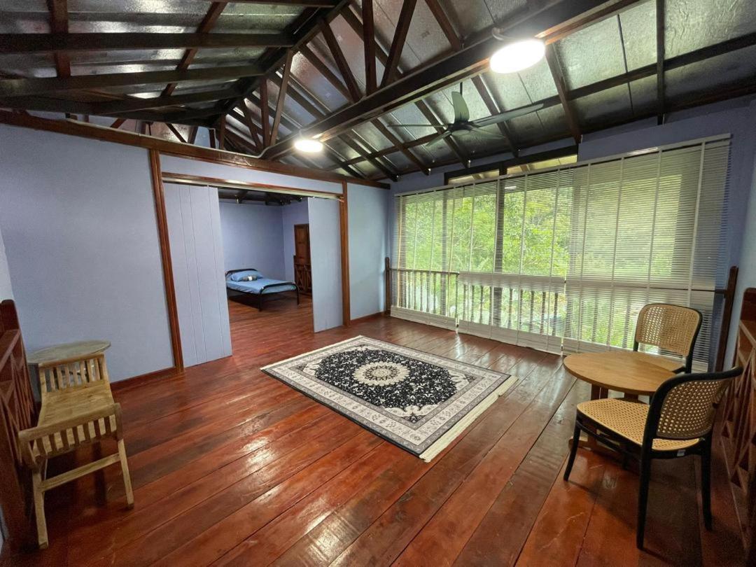Dr Dusun Hotel Hulu Langat Exterior photo