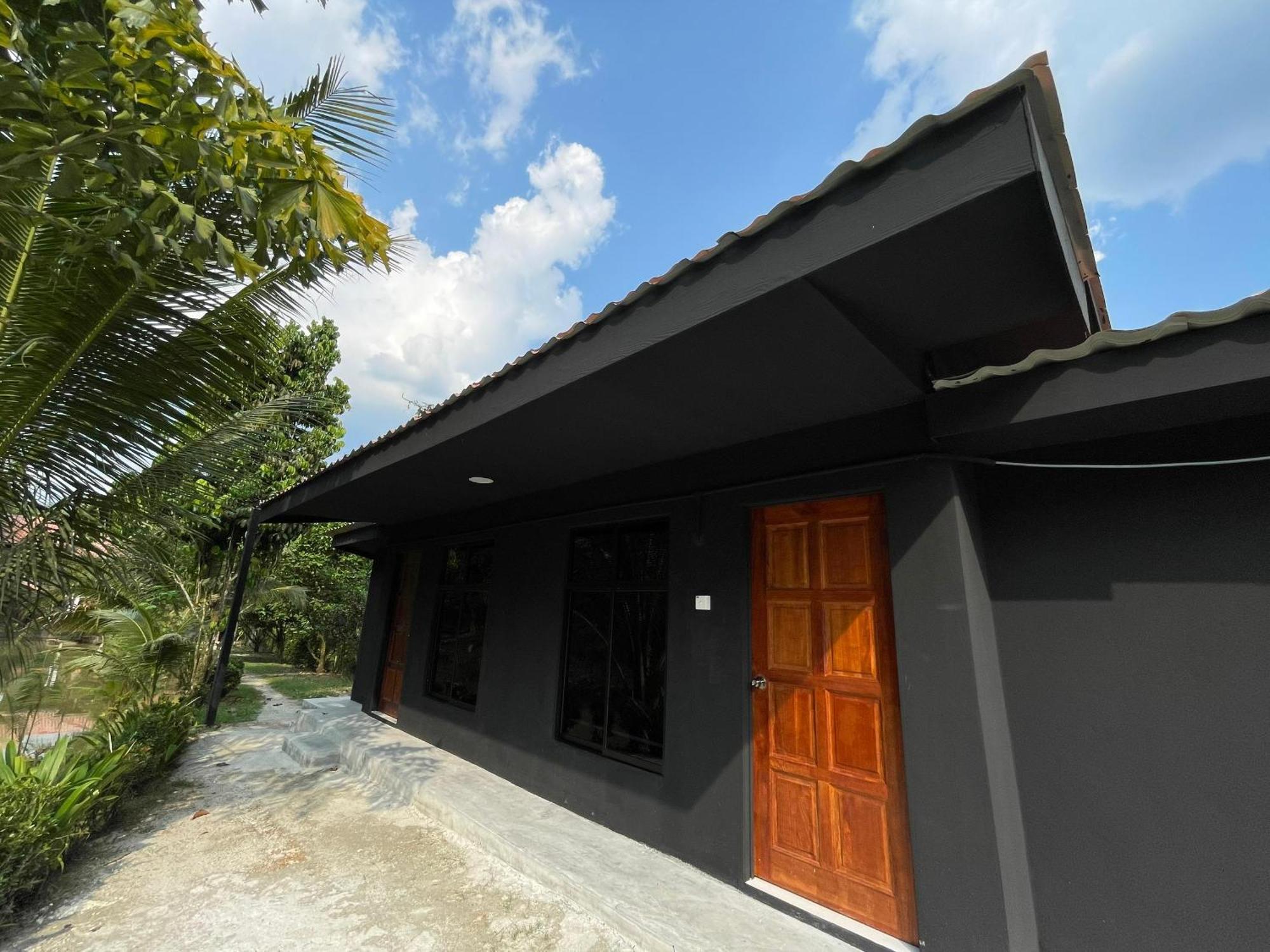 Dr Dusun Hotel Hulu Langat Exterior photo